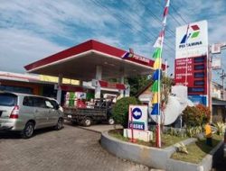 “Harga BBM Nonsubsidi Kembali Berubah! Cek Rincian Harga Pertamina dan Swasta Terbaru”