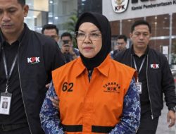 Resmi Jadi Tersangka, Bupati Sukoharjo Etik Suryani Langsung Ditahan KPK! 