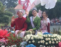 “Di Balik Hebohnya Lautan Bunga di Bandungan, Ternyata Ada Jejak Tradisi Zaman Syailendra!”