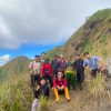 Gali Potensi Ekonomi dan Wisata Baru, PPK Ormawa BEM FE Untidar Petakan Jalur Pendakian Gunung Andong via Kudusan