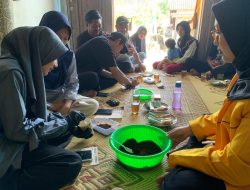 Sulap Ampas Kopi Jadi Souvenir Cantik! Aksi Kreatif PPK Ormawa BEM FE Untidar di Desa Pasanggrahan