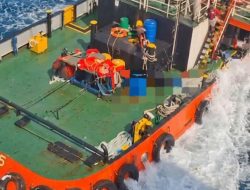 Badai Hantam KM Virgo Transport 8 di Laut Jawa, Helikopter Diterjunkan, Ratusan Penumpang Masih Belum Ditemukan