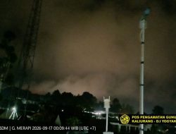 Suplai Magma Masih Aktif, Gunung Merapi Catat Puluhan Gempa Hybrid dan Guguran Lava